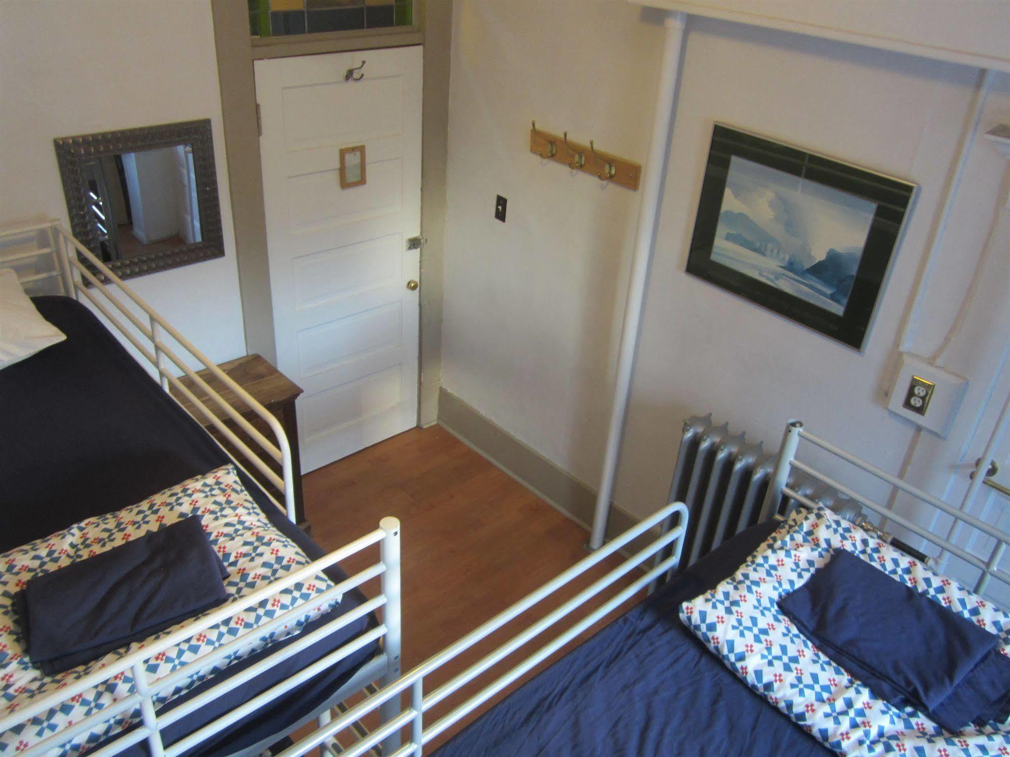 St Clair Hostel Vancouver Kültér fotó